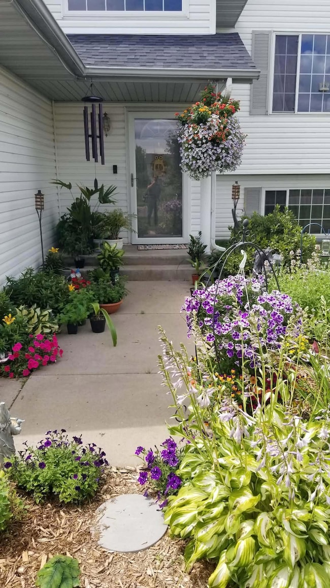 37830 Harvester Ave, North Branch, MN 55056 - photo 7