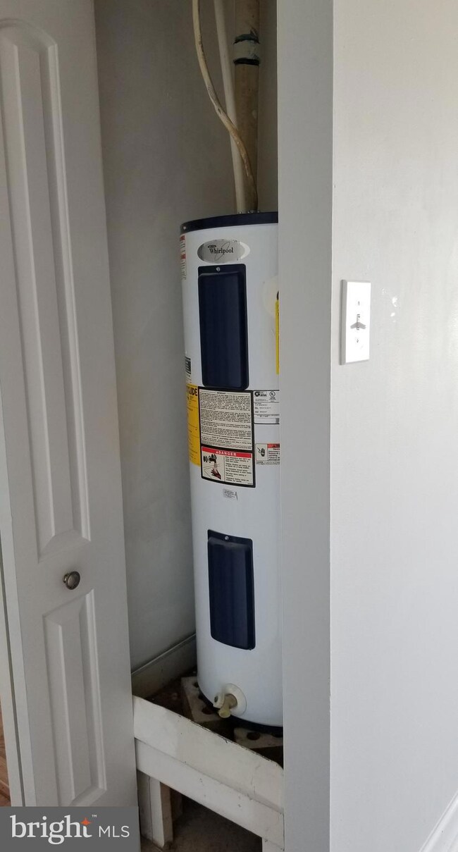 7577 Margate Ct unit 102, Manassas, VA 20109 - photo 7