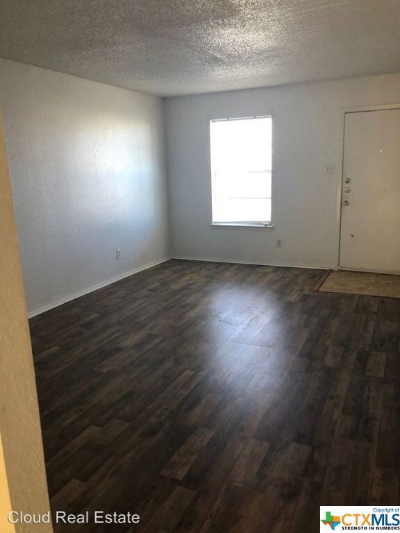 2008 Cedarhill Dr unit B, Killeen, TX 76543 - photo 3