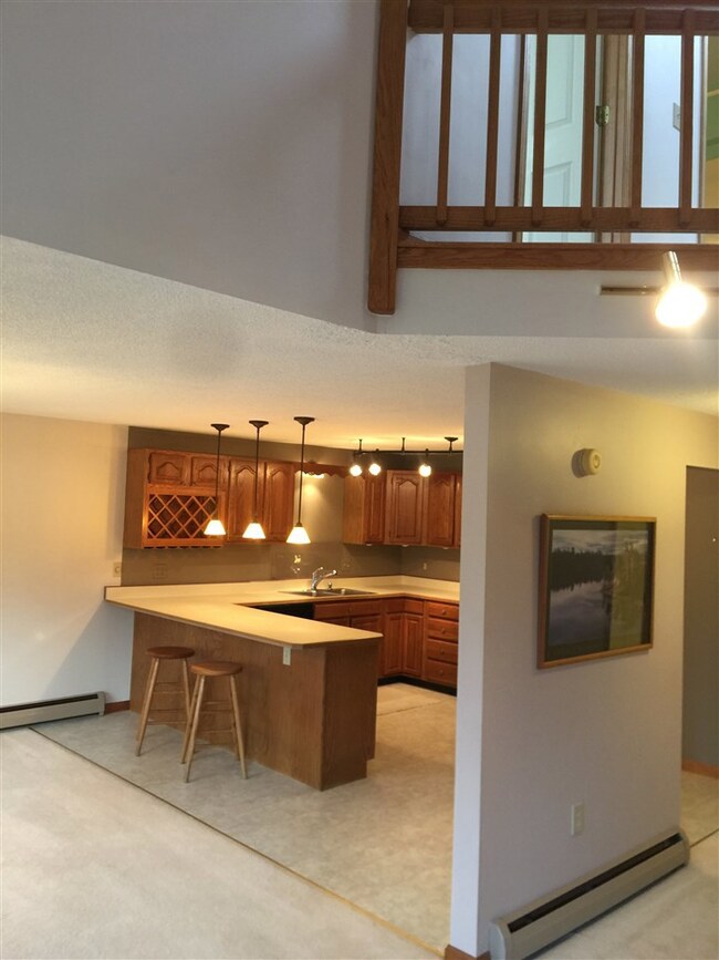 67 Fairways Dr unit 6, Bethlehem, NH 03574 - photo 6