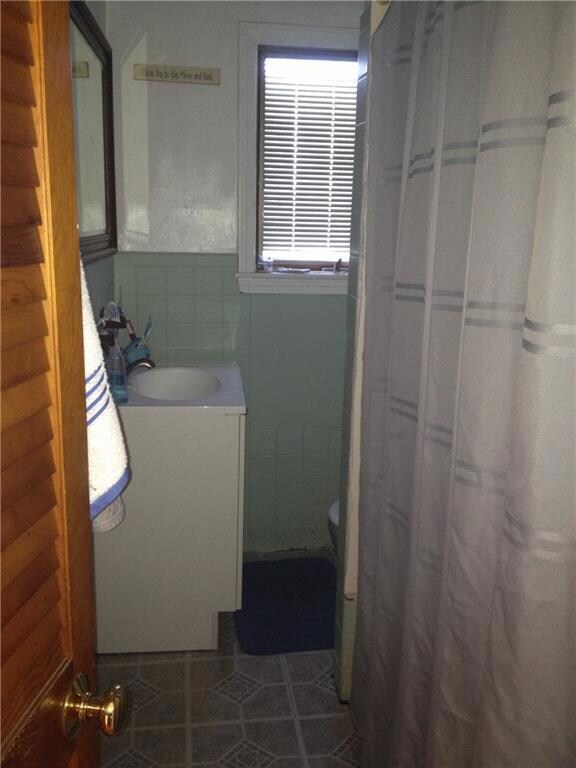 Second floor bathroom