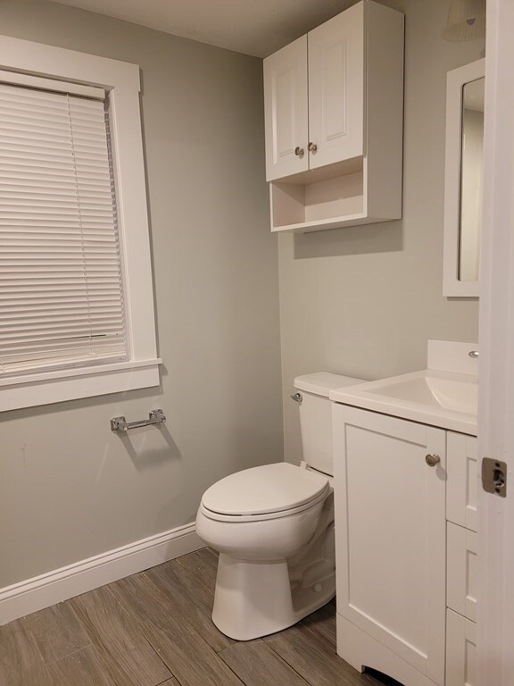 303 Commercial St unit 303, Braintree, MA 02184 - photo 5