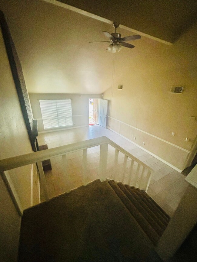 7818 Battleoak Dr, Houston, TX 77040 - photo 5