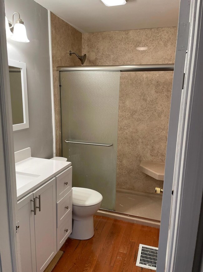 484 S Weyant Ave, Columbus, OH 43213 - photo 6