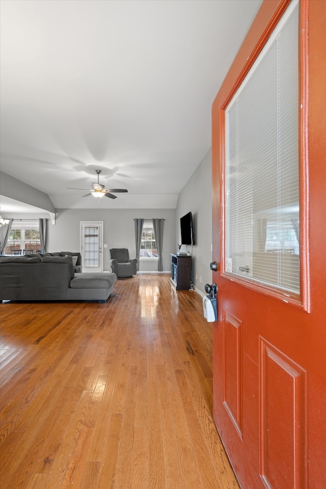 406 Hobbs Dr, White House, TN 37188 - photo 3