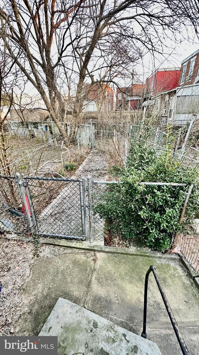 1114 Mechanic St, Camden, NJ 08104 - photo 7