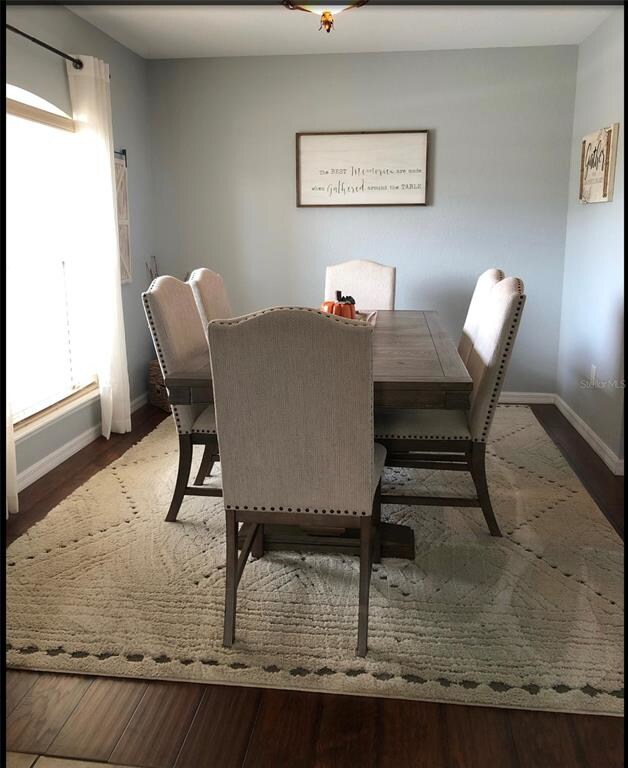 Formal Dining