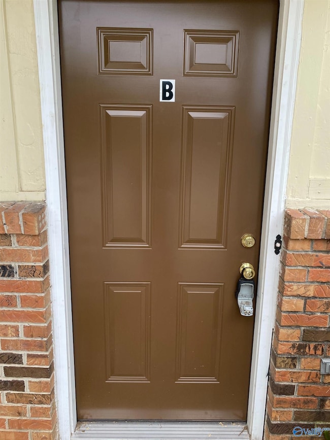 5130 Blue Spring Rd NW unit G, Huntsville, AL 35810 - photo 2