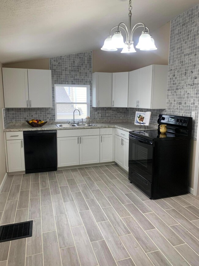 9180 Jacksontown Rd, Jacksontown, OH 43030 - photo 7