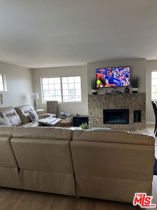 613 E Balboa Blvd unit A, Newport Beach, CA 92661 - photo 3