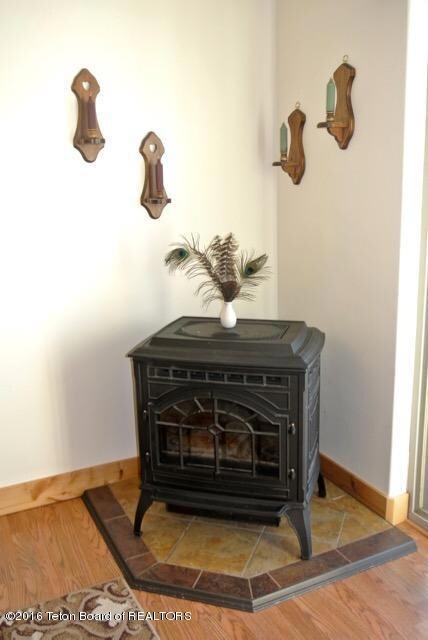 pellet stove