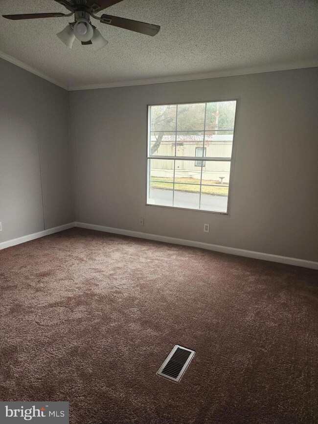 103 California Ave, Williamstown, NJ 08094 - photo 4