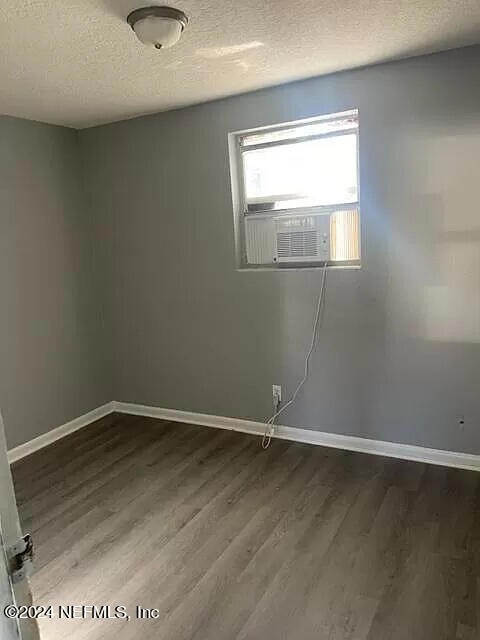 8142 Eaton Ave, Jacksonville, FL 32211 - photo 4