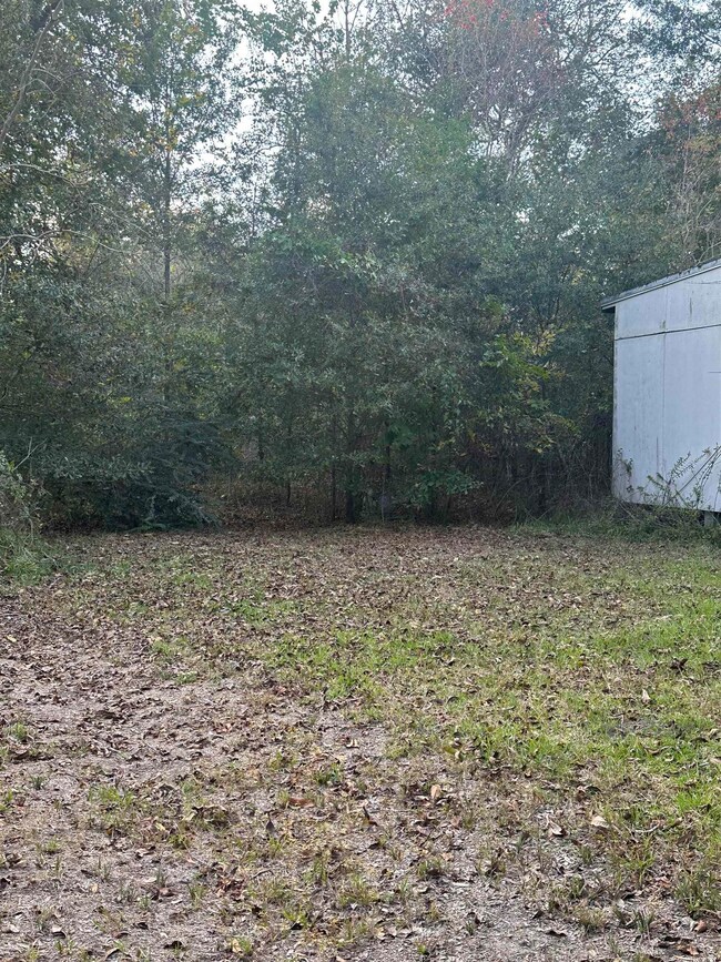 8711 N Garden Dr, Beaumont, TX 77705 - photo 5