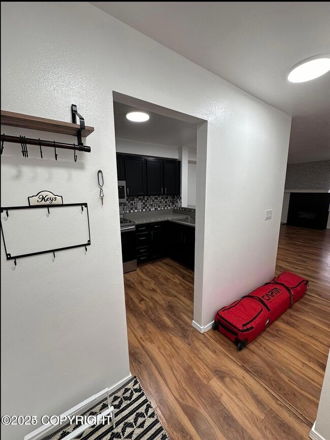 10212 Jamestown Dr unit 102D, Anchorage, AK 99507 - photo 3