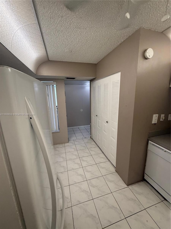 1188 N Hiatus Rd unit 1188, Pembroke Pines, FL 33026 - photo 6