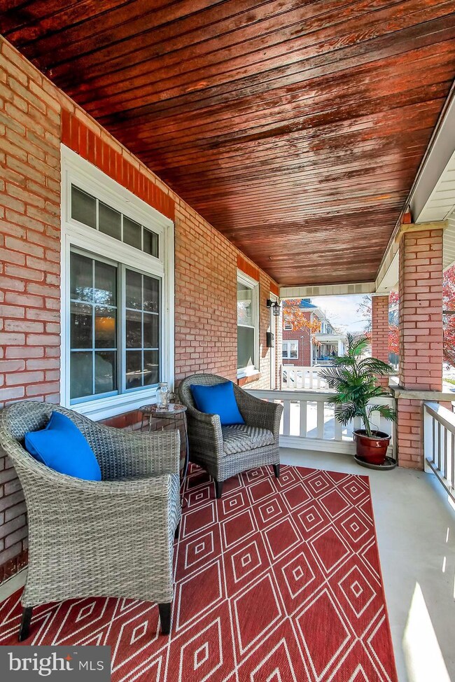 303 N Brobst St, Reading, PA 19607 - photo 3