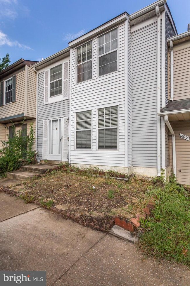 7225 Procopio Cir, Columbia, MD 21046 - photo 2