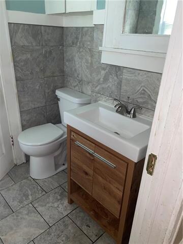 7047 Indiana Ave, Kansas City, MO 64132 - photo 5