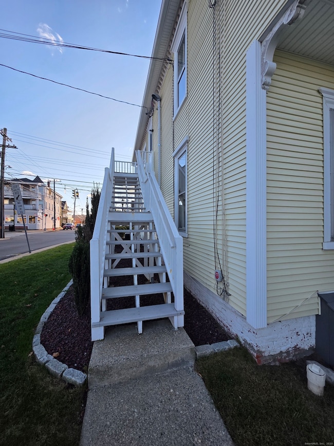 110 Main St, Jewett City, CT 06351 - photo 3