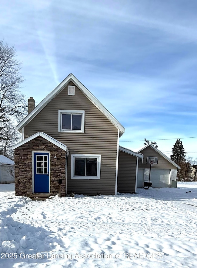 610 Maple St, Saint Louis, MI 48880 - photo 2