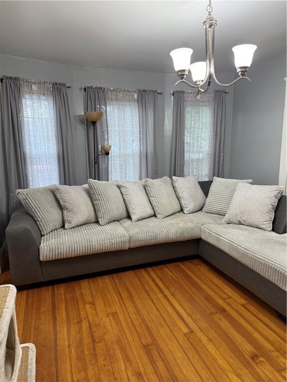 16 Brewster St, Pawtucket, RI 02860 - photo 5