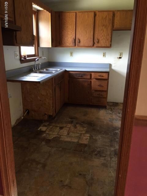 2173 Pikes Peak Rd, Allenwood, PA 17810 - photo 7