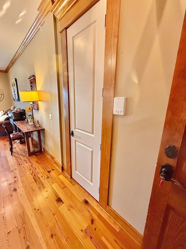 Entry | Pantry