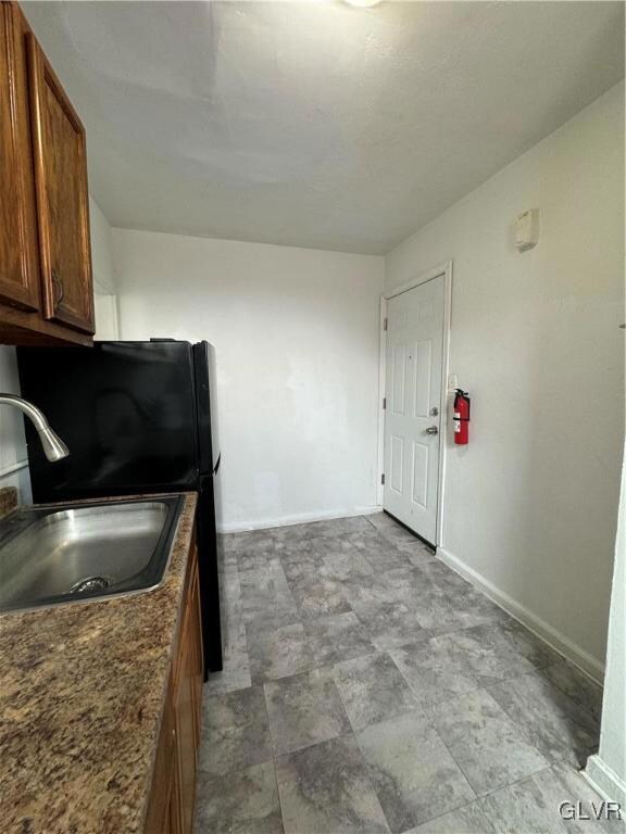 910 E Cedar St unit 2, Allentown, PA 18109 - photo 4