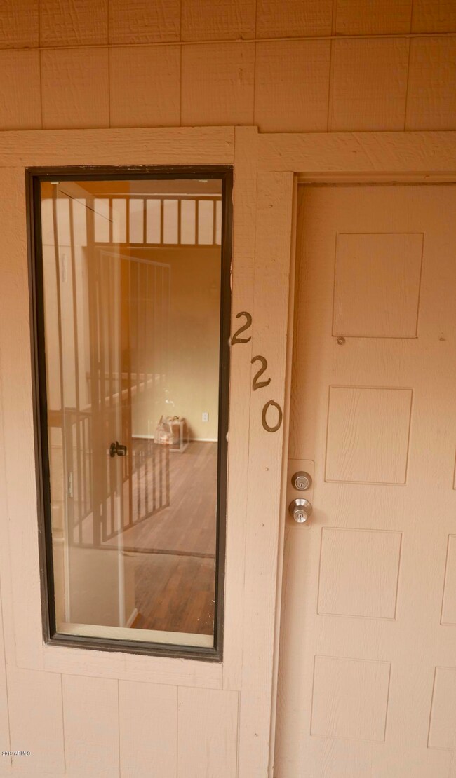 6550 N 47th Ave unit 220, Glendale, AZ 85301 - photo 2