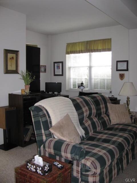 20 N 9th St unit 1, Emmaus, PA 18049 - photo 7