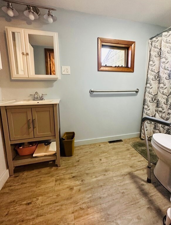 465 E River St, Orange, MA 01364 - photo 7