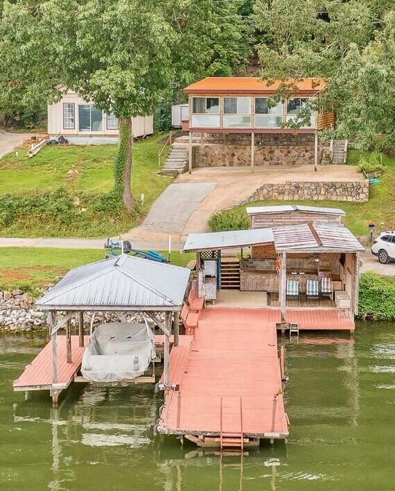 6046 Lynn Rd