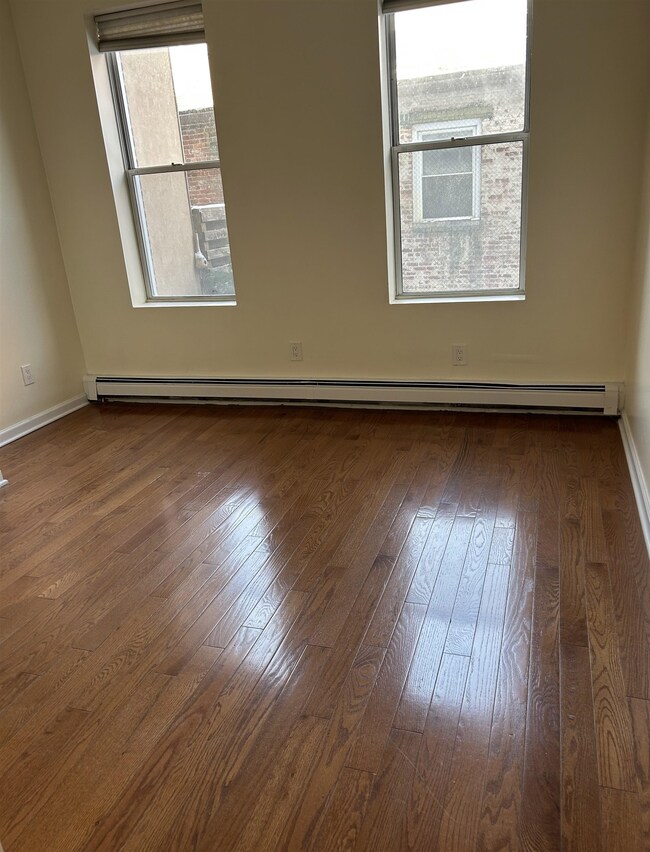 52 Bright St unit 1L, Jersey City, NJ 07302 - photo 5