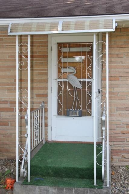 111 E 28th St S, Newton, IA 50208 - photo 2