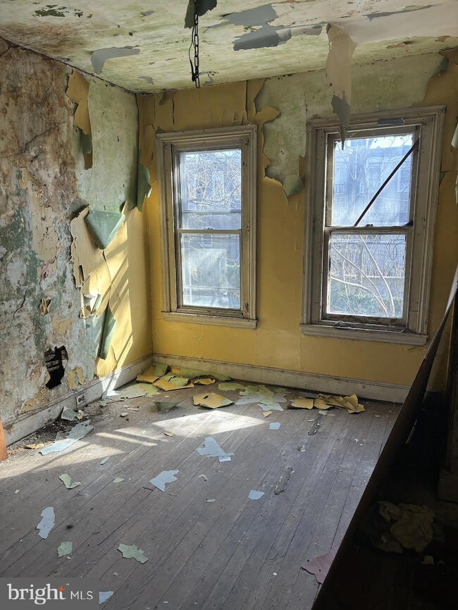 4050 Cambridge St, Philadelphia, PA 19104 - photo 2