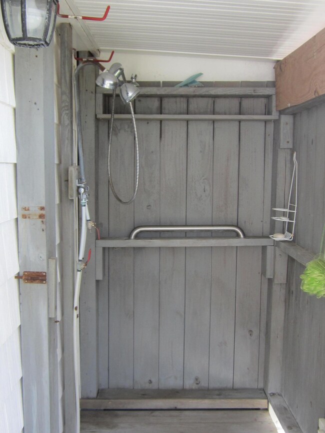 1530 Salter Path Rd unit 21, Atlantic Beach, NC 28512 - photo 5