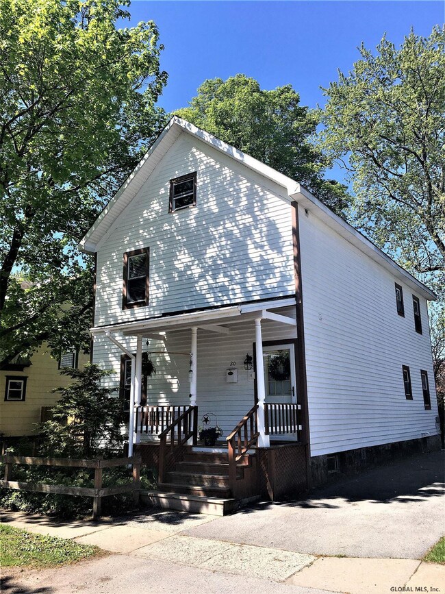 20 Kenworthy Ave, Glens Falls, NY 12801 - photo 2