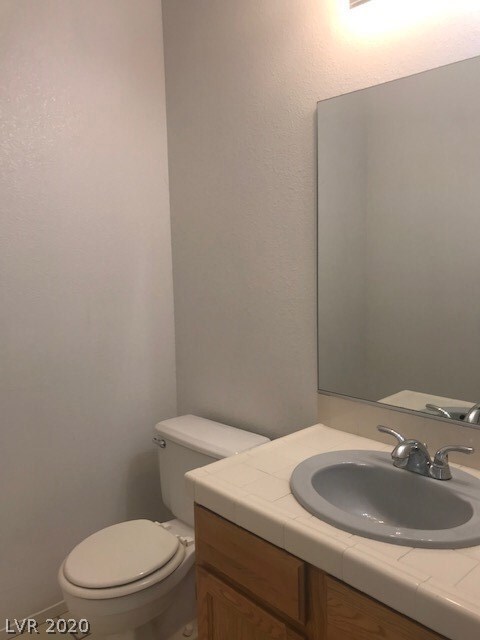 unlisted-address, Las Vegas, NV 89117 - photo 7