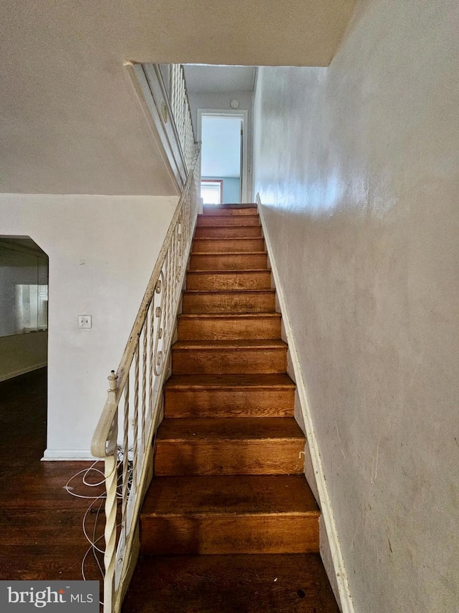 931 Kenmore Rd, Philadelphia, PA 19151 - photo 5