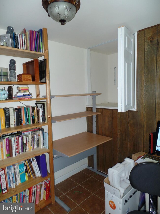 3306 Nevius St, Falls Church, VA 22041 - photo 5