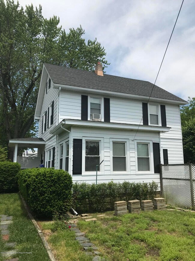 10 Halsey St 3