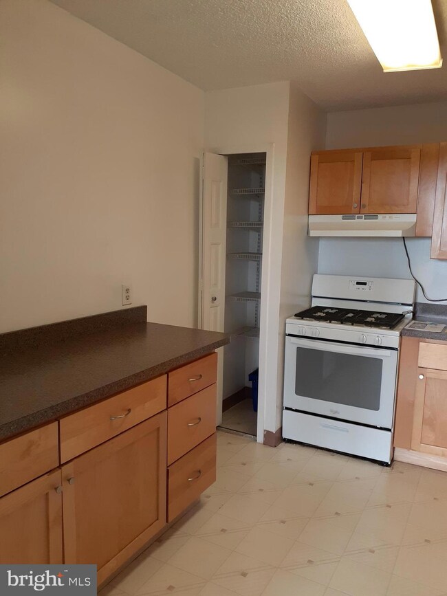 The Promenade, Bethesda, MD 20814 - photo 5