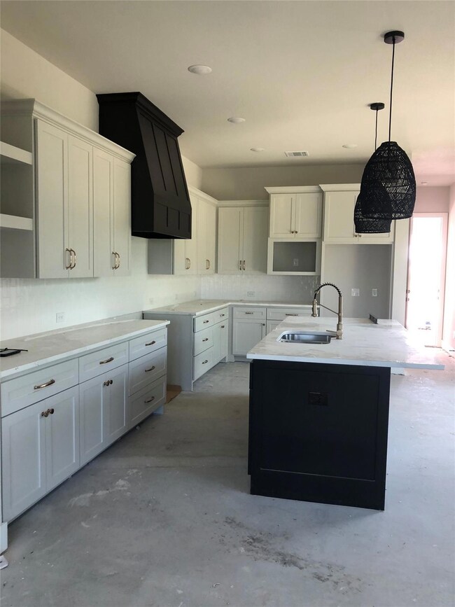 8804 Vermillion St, North Richland Hills, TX 76180 - photo 6