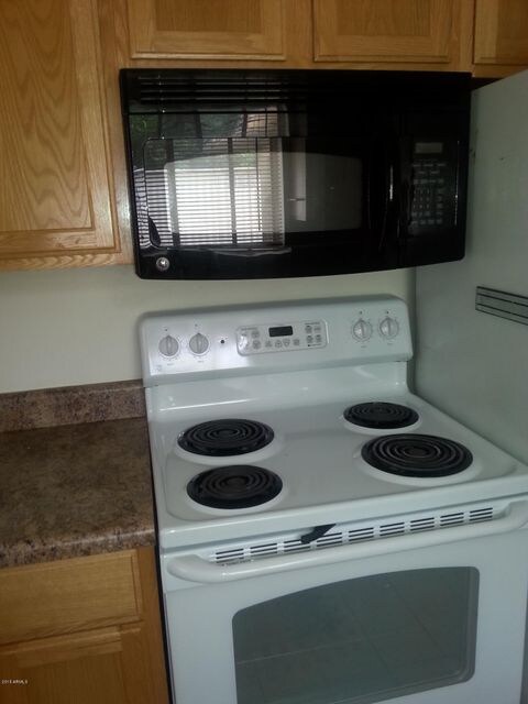 stove-microwave