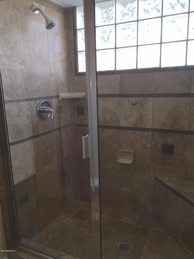 7926 Painted Oak Dr, Jacksonville, FL 32210 - photo 7