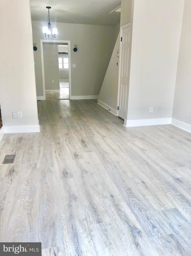 522 E Fort Ave, Baltimore, MD 21230 - photo 3