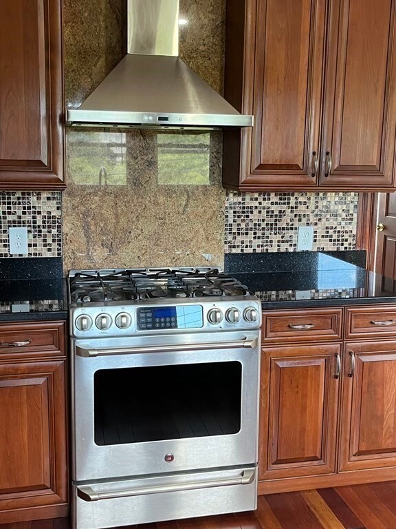 75 Bay State Rd unit 2, Quincy, MA 02171 - photo 7