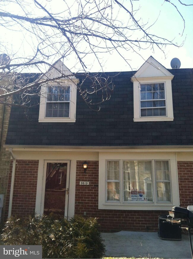 9819 Whiskey Run, Laurel, MD 20723 - photo 2