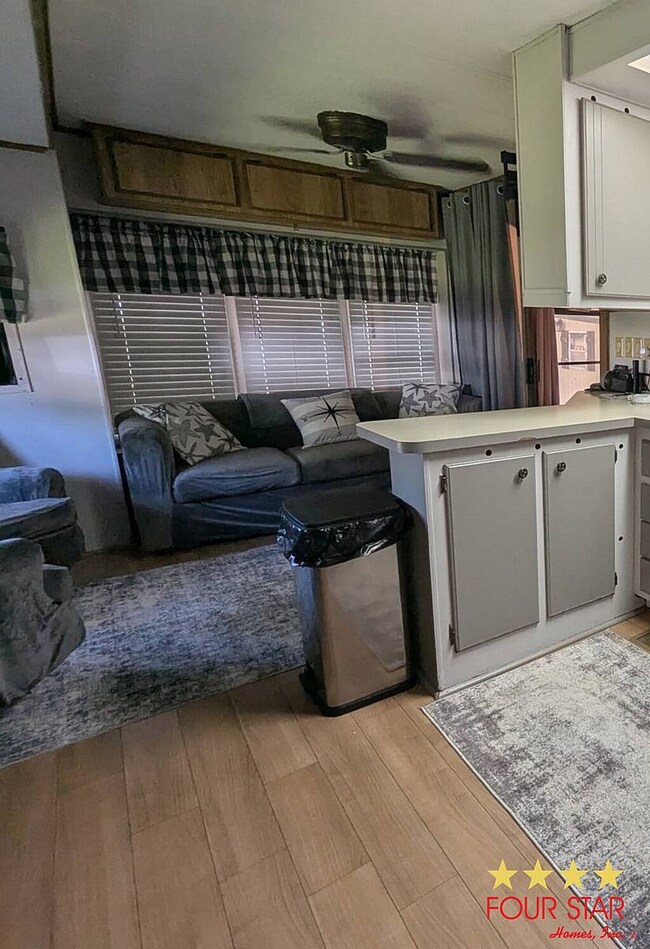 28229 Cr 33 unit c38, Leesburg, FL 34748 - photo 7